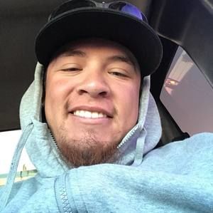 Meet your Posher, Alvaro